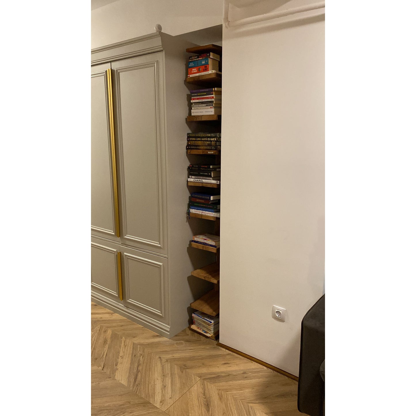 Antique solid oak bookshelf BOOKY