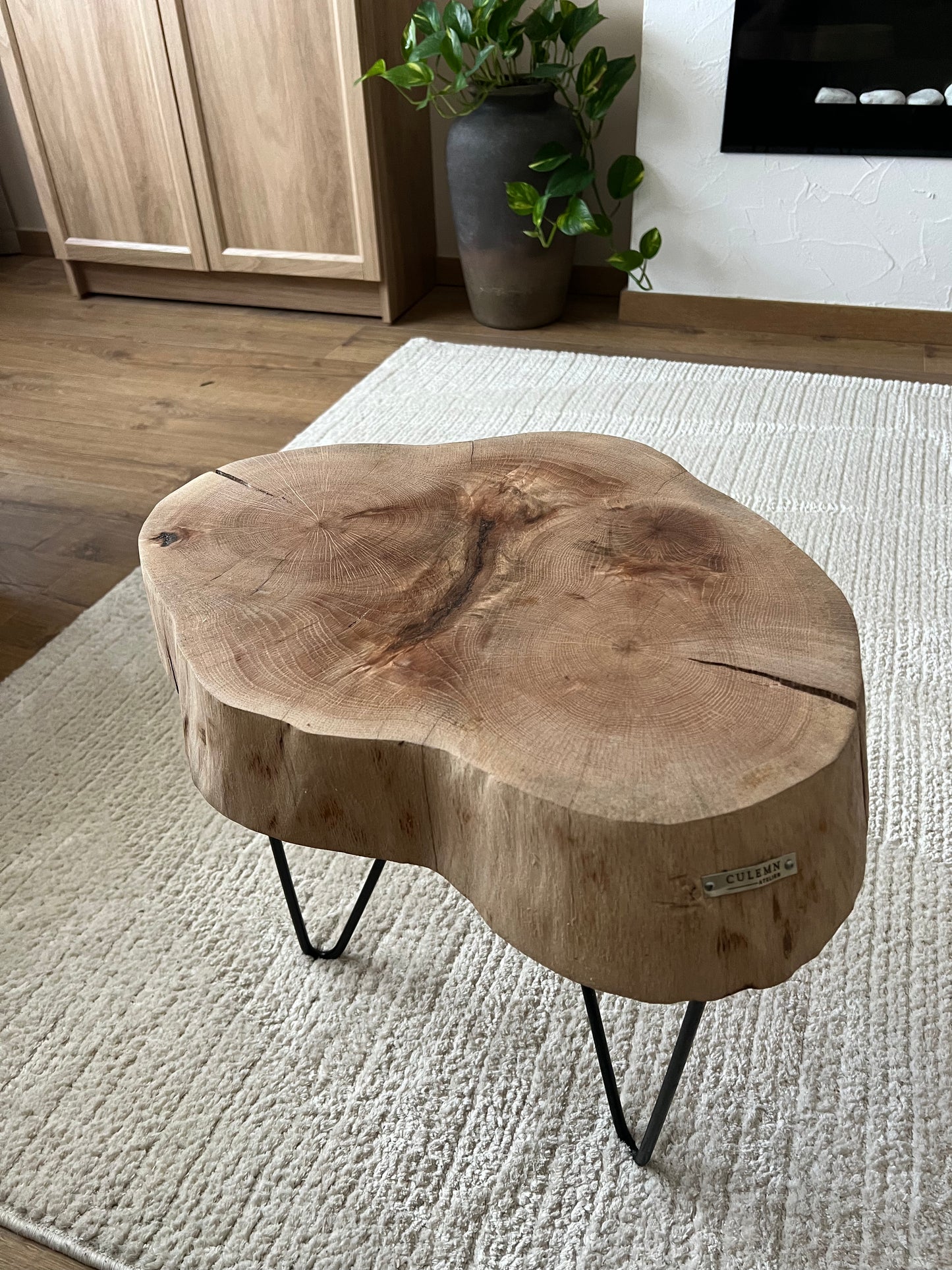 Solid oak coffee table - Overa