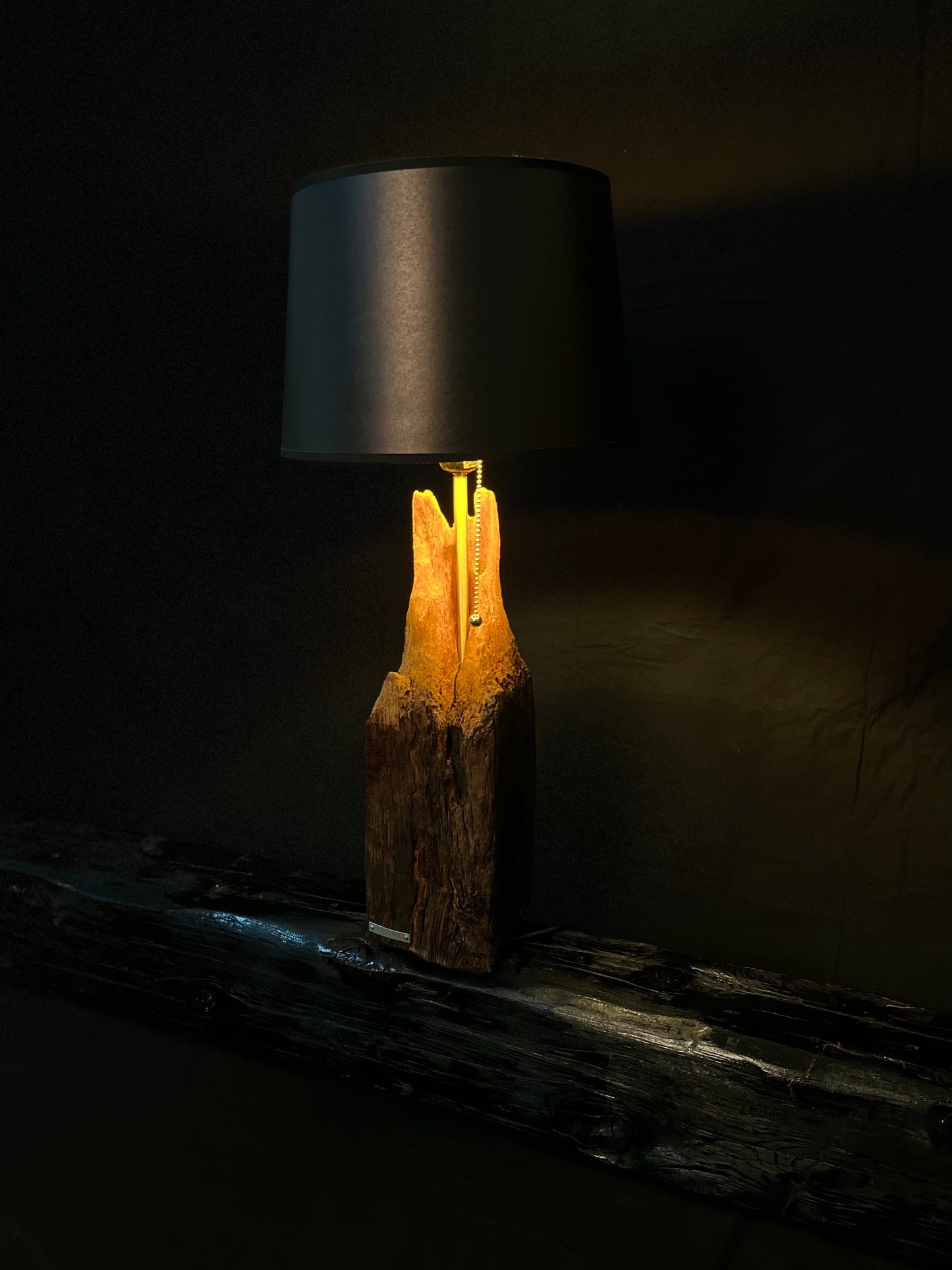 Lampa din lemn masiv de stejar OSCAR